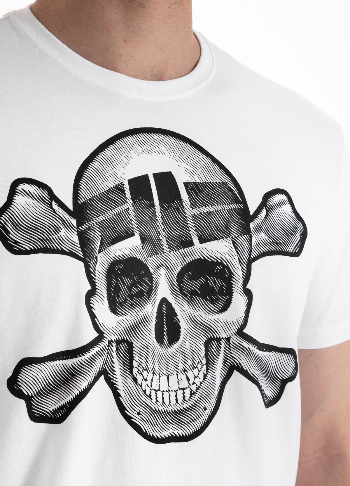 T-shirt Skull Wear