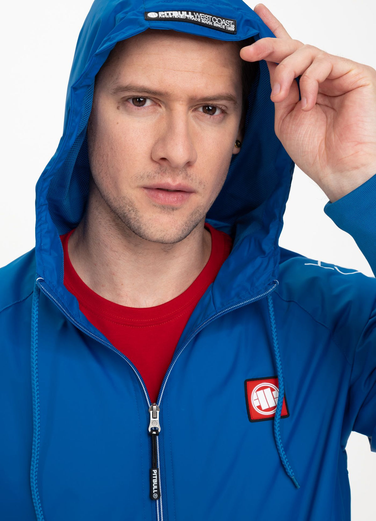 Transitional hooded jacket Athletic Sleeve