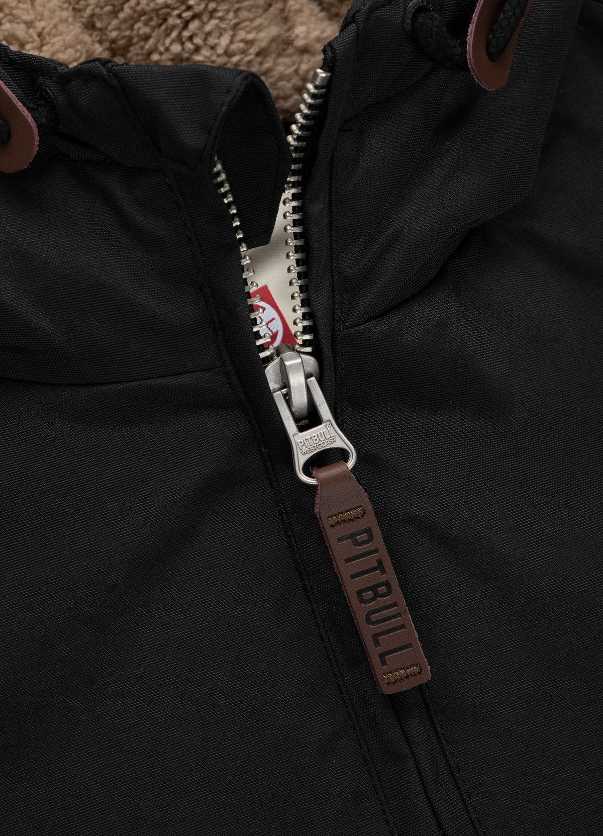 Men's winter hooded jacket Elkwood III - Pitbull.eu