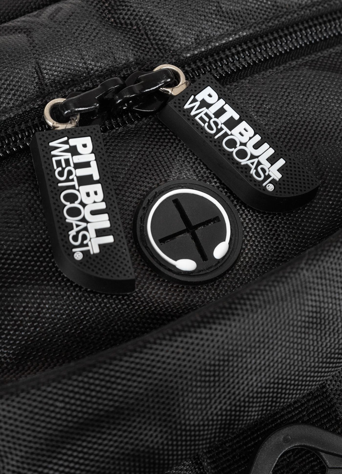 Medium training backpack Logo