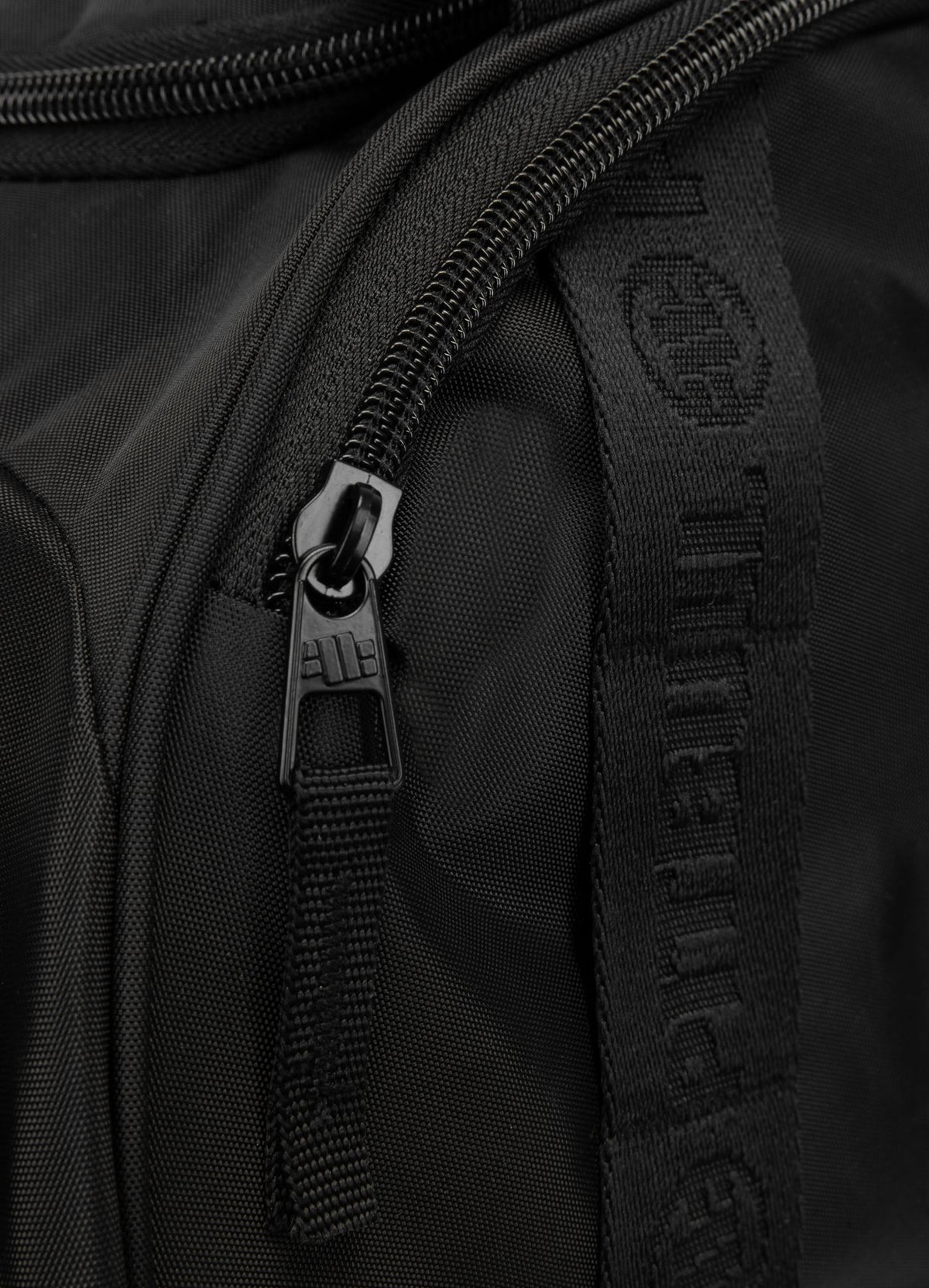 Training bag AVENIDA - Black